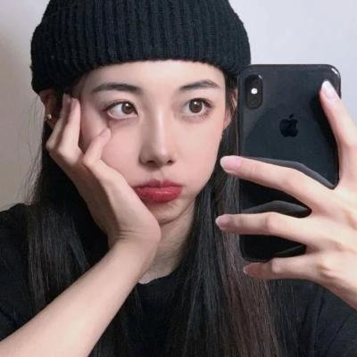 彩凤云裳
